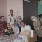 Insan PLN UPT Banjarbaru bersama YBM PLN UPT Banjarbaru dan Yayasan Rumah Kita mengunjungi anak pejuang kanker di RSUD Ulin sebagai bentuk kepedulian dan dukungan moril dalam menyemarakkan Hari Kemerdekaan Indonesia.
