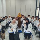 Pelatihan desain grafis dan barbershop dalam rangka peningkatan kualitas sumber daya manusia (SDM) melalui program pelatihan kerja berbasis kompetensi. (Foto: Istimewa)
