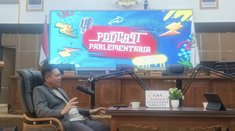 Podcast Parlementaria yang berfungsi sebagai media komunikasi dengan masyarakat melalui media digital. (Foto: Istimewa)