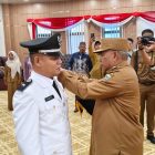 Asrul dilantik sebagai Kepala Desa Antar Waktu Desa Kalian, Kecamatan Pamukan Utara. (Foto: Istimewa)