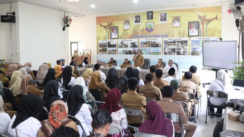 Sosialisasi Pemanfaatan Teknologi Pada Proses Pembelajaran Aplikasi Gemini kapada para guru SD dan SMP. (Foto: Istimewa)