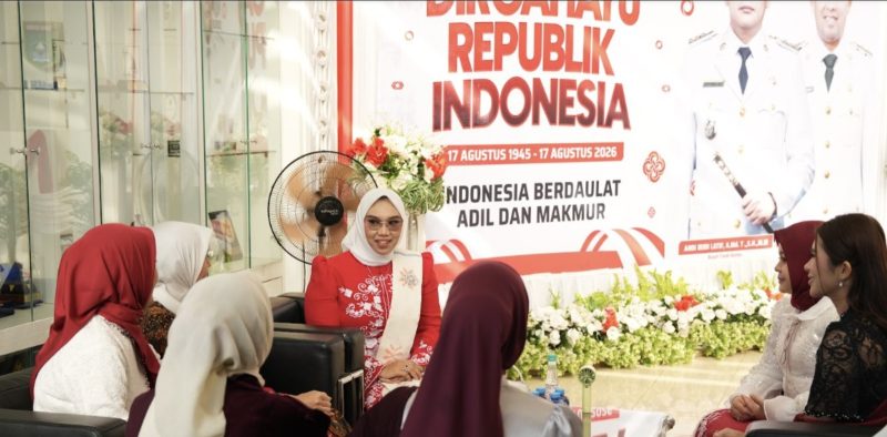 Ketua TP PKK Tanah Bumbu, Andi Irmayani berkomitmen untuk selalu berada di garis depan mendukung pembangunan daerah. (Foto: Istimewa)