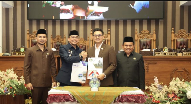 Penandatanganan Nota Kesepakatan Kebijakan Umum Anggaran (KUA) dan Prioritas Plafon Anggaran Sementara (PPAS) Tahun Anggaran 2027. (Foto: Istimewa)